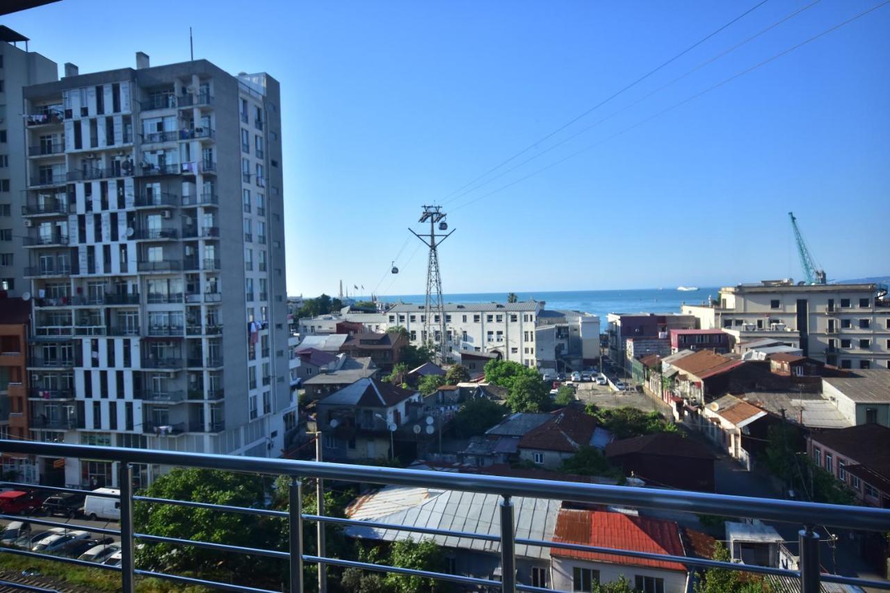 Hotel Chveni Sakhli Batoemi Buitenkant foto